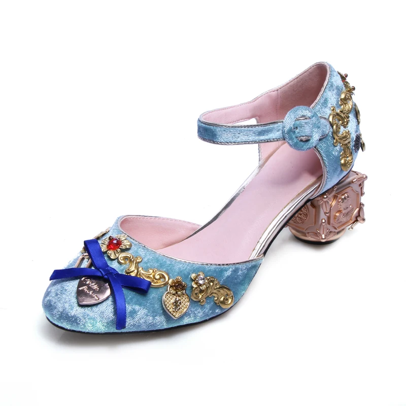 Luxurious Pumps Wedding Shoes Metal Decoration Bride Shoes Ethnic Strange Style Heels Women Party Runway Shoes High Heels Sandal (24)