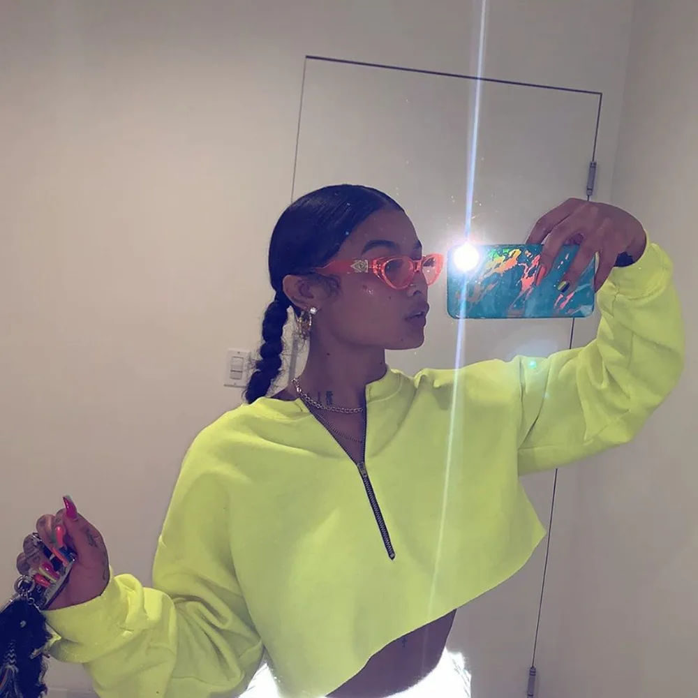 Auyiufar Neon Green Long Sleeve Sweatshirt Zipper Fly Cropped Fashion Loose Streetwear Knitted Hooded Shinning Moletom Women Top Auyiufar Neon Green Long Sleeve Sweatshirt Zipper Fly Cropped Fashion Loose Streetwear Knitted Hooded Shinning Moletom Women Top