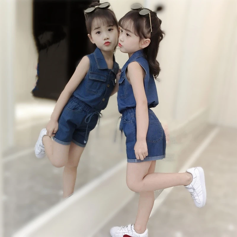 

Girls 12 Summer Suit Foreign Style Korean Edition Fashion Children's Fashion Jeans and Shorts Two-piece Fashion Suit