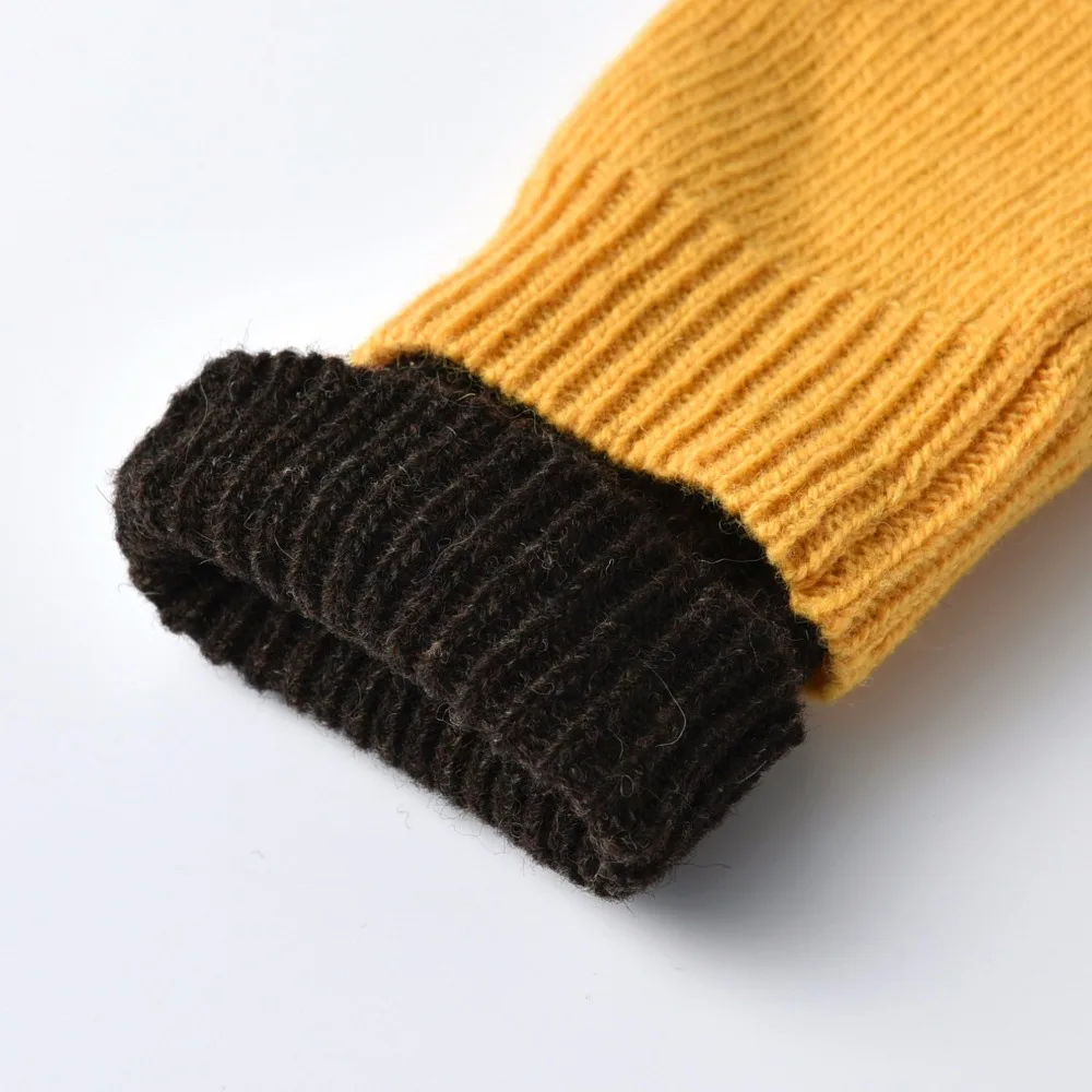 KBBYTGN1600110055-heartful-twist-winter-mitten-gloves