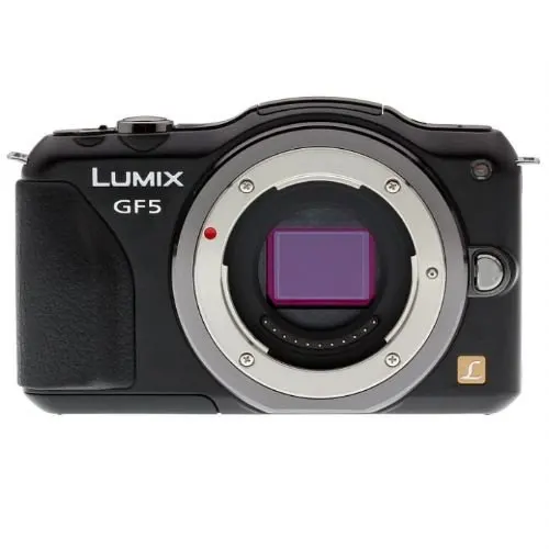 Используется компактная камера Panasonic DMC GF5 12 МП с 3 дюймовым сенсорным экраном