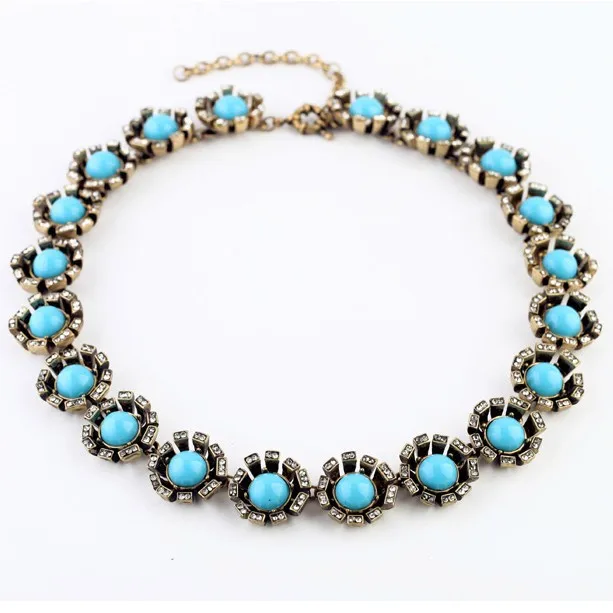 

Wing Yuk Tak Collier Trendy Pendant Necklaces Collares New Round Statement Chokers Necklace Women Hot Factory Wholesale