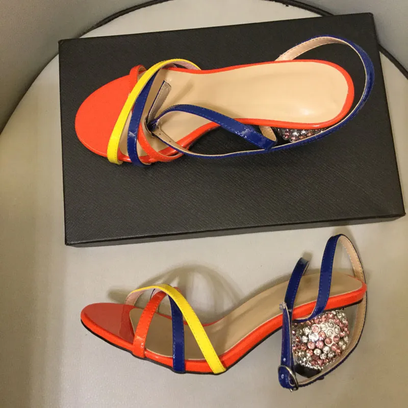 Новое поступление; обувь для вечеринок с украшением в виде кристаллов; женские свадебные сандалии из натуральной кожи на высоком каблуке с необычными украшениями и пряжкой на лодыжке; цвет розовый - Цвет: Orange