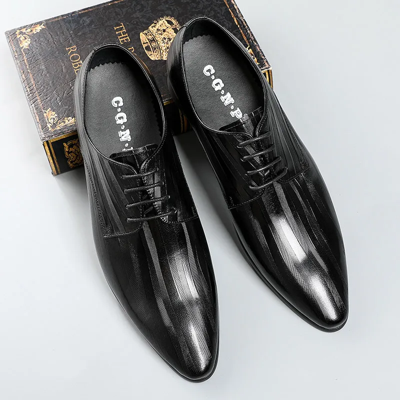 QYFCIOUFU Pointy Men Formal Flats Oxford Shoes For Man Slip-on Business Genuine Leather Shoes Men Flats Brand Men Dress Shoes