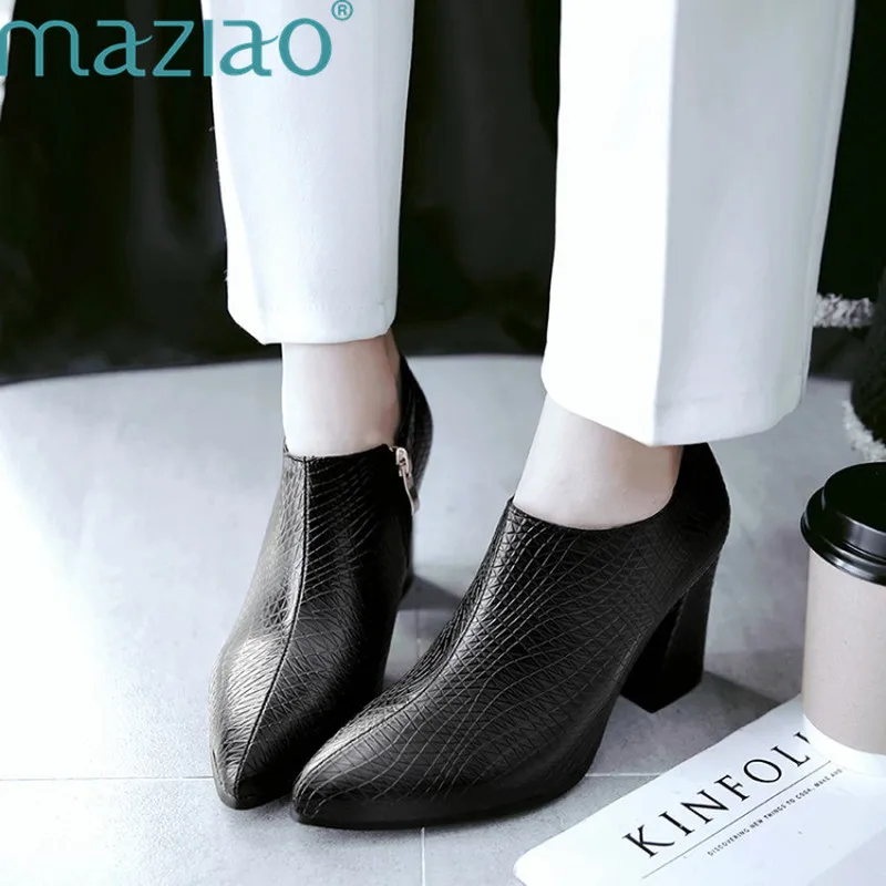 

MAZIAOBrand Designers Autumn New Ankle Boots Fashion Pointed Toe Square High Heels Sexy Motorcycle Boots PU Leather Ladies Shoes