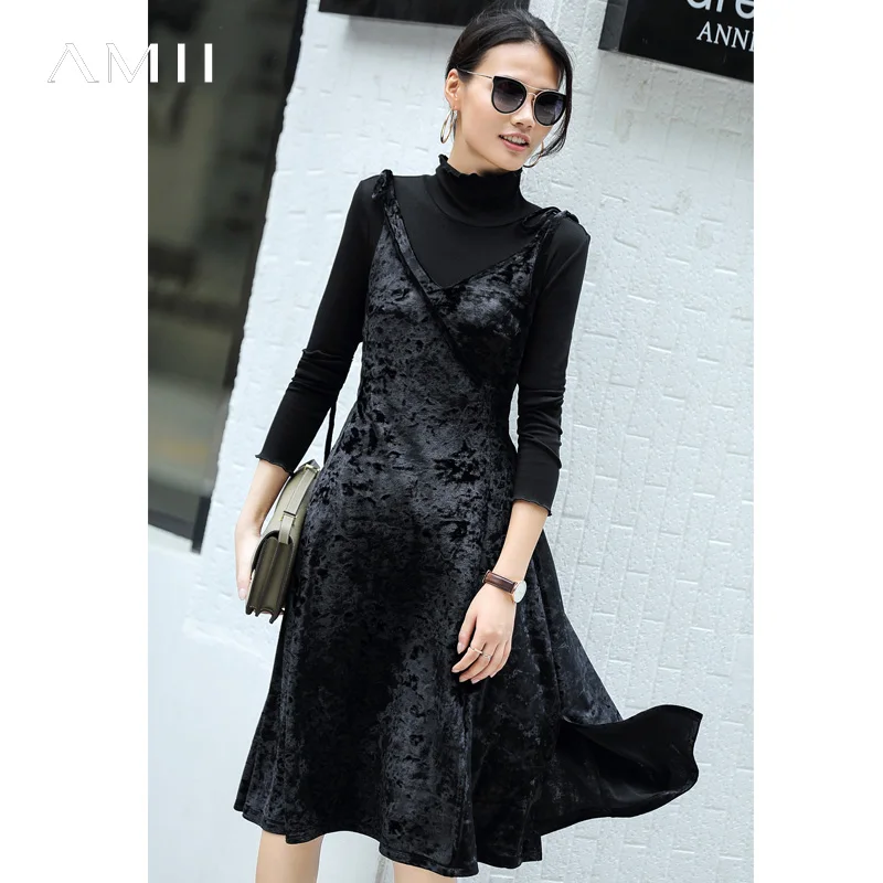 

Amii Minimalist Velvet Tank Dresses Women Autumn Winter 2018 Causal Solid Lace Up V Neck Strapless Preppy Style Female Dresses