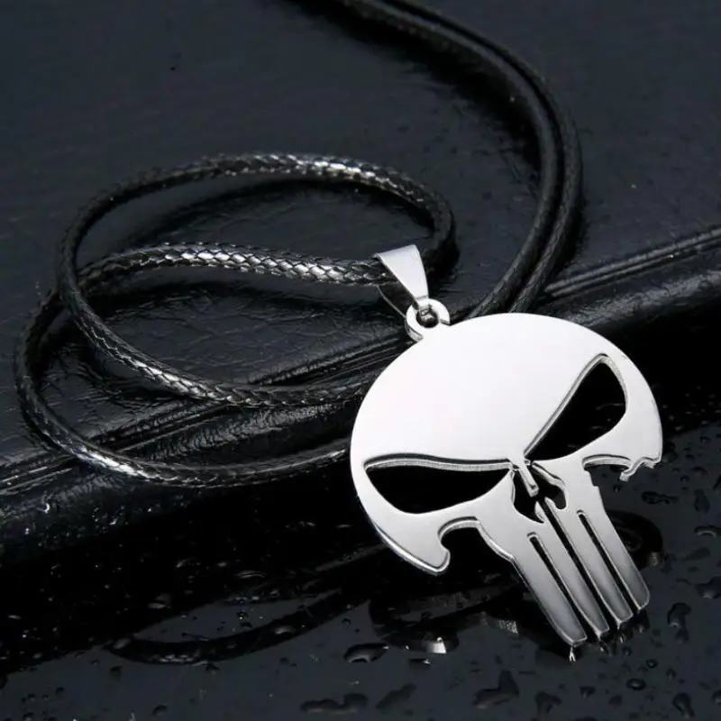 

New Fashion Personality Charm Woman, Men's Jewelry Superhero Punishment Skull Dark Knight High-quality Stainless Steel Necklace