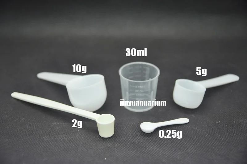 

Aquarium multi use small spoon cup beaker spoon tool bucket capacity 5 in1 function
