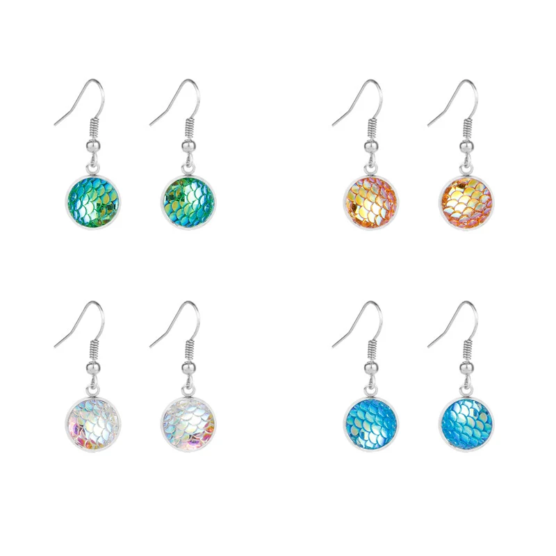 

Korean Fashion Silver Dangle Earrings for Women Resin Fish Scale Rhinestone Pendant Dangling Drop Earring Simple Handcraft Gift