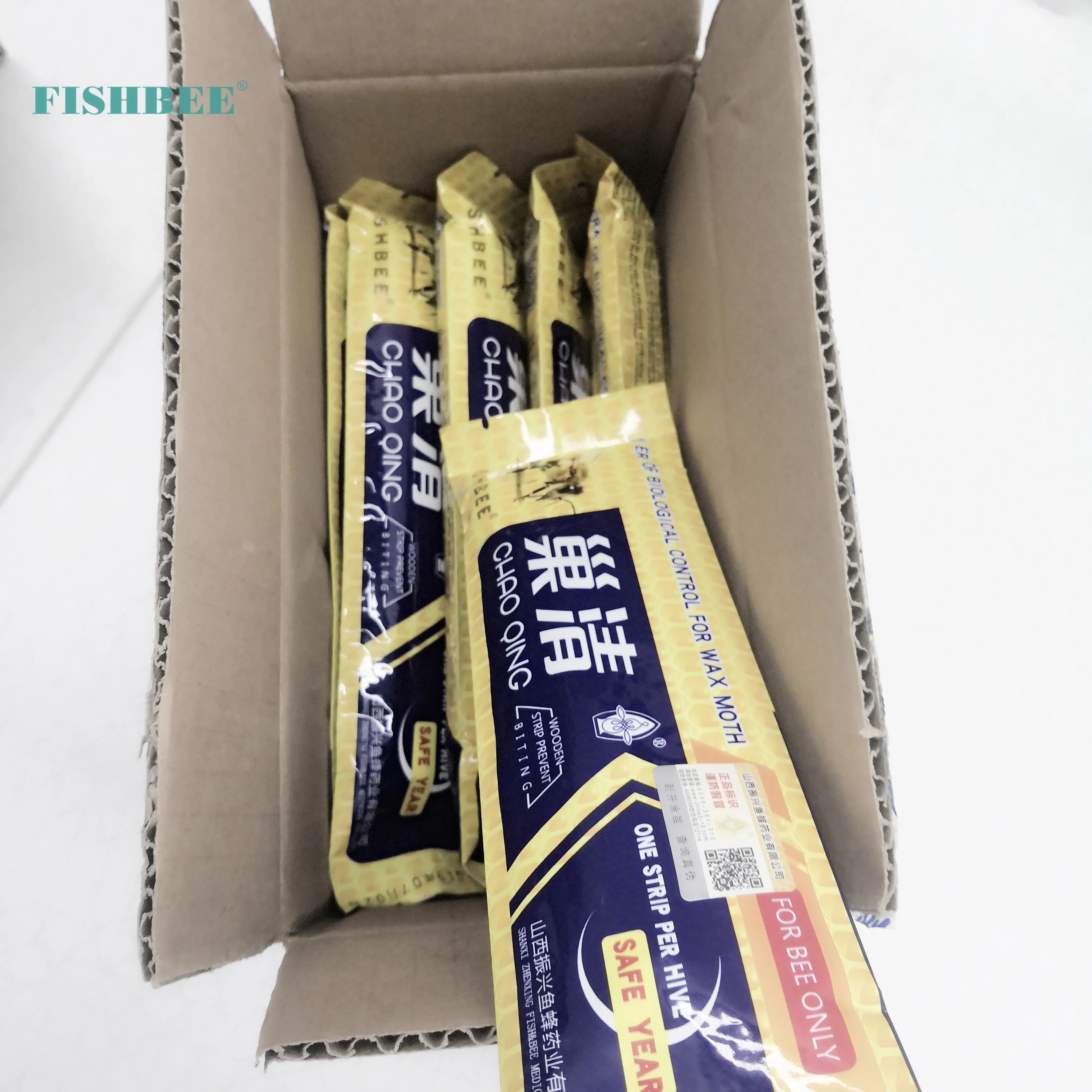 Beekeeping  beehive Wax Moth Biological Control ChaoQing With Wooden Strip Prevent Bitting safe for larvae bio-products