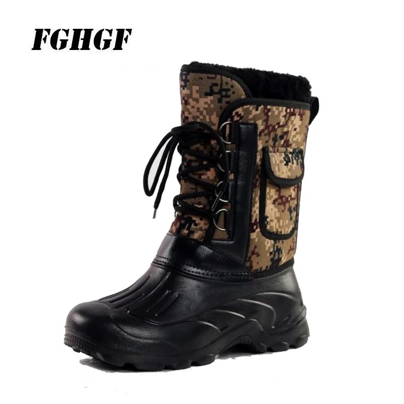 

Men's waterproof and velvet snow boots Camouflage antiskid warm boots leisure pocket boots Big size 41 to 46
