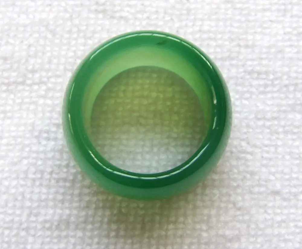 

new hot sell natural green hand carved band ring size 9.5-10.5#