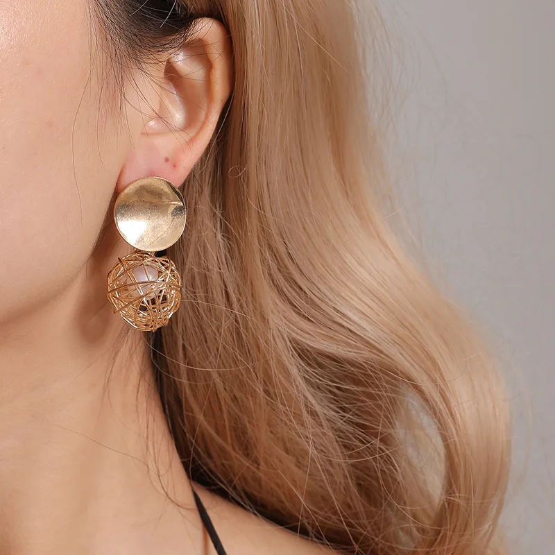 

Hot Sale Drop Earrings Jewelry Earrings Vintage Geometric Women'S Earrings Fashion Simple Knitting Round Pearl Ear Stud Qw-43