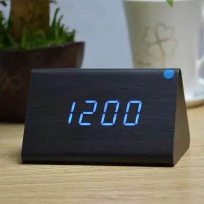 FiBiSonic Новые Треугольные красные светодиодные будильники, деревянные часы, настольные часы с управлением звуками, цифровые часы с большими цифрами - Цвет: black blue