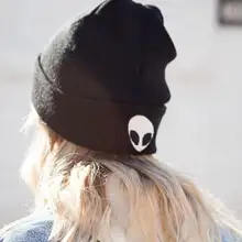 Новое поступление простой модный вышитый инопланетянин вязаная теплая шапка Горячая Распродажа Регулируемая высокая эластичность сохраняющая тепло шапка