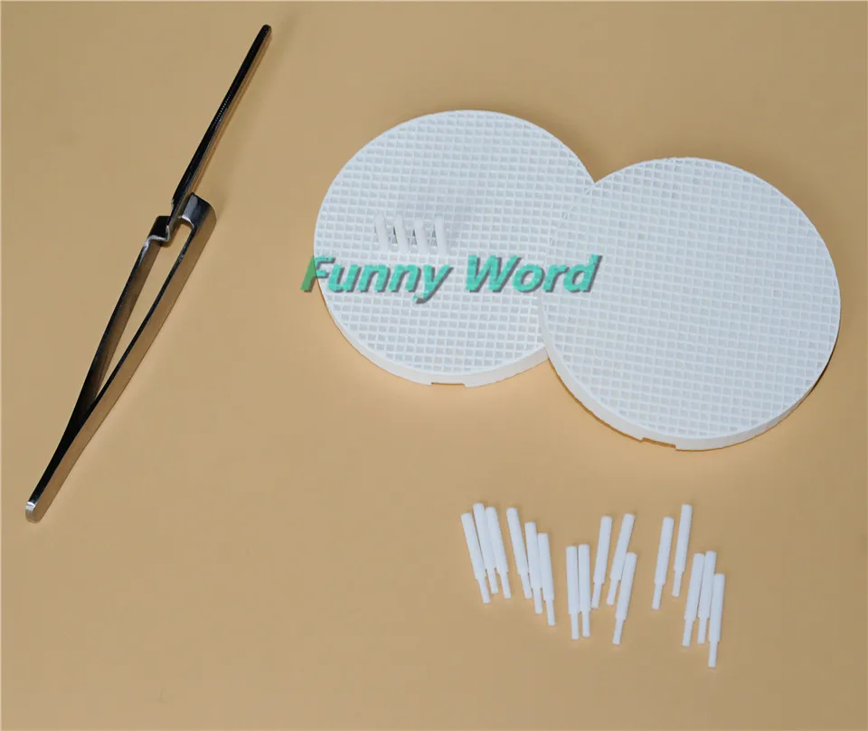 Стоматологическая лаборатория 2 фарфоровые обжимные лотки с 20 искусственными + 1