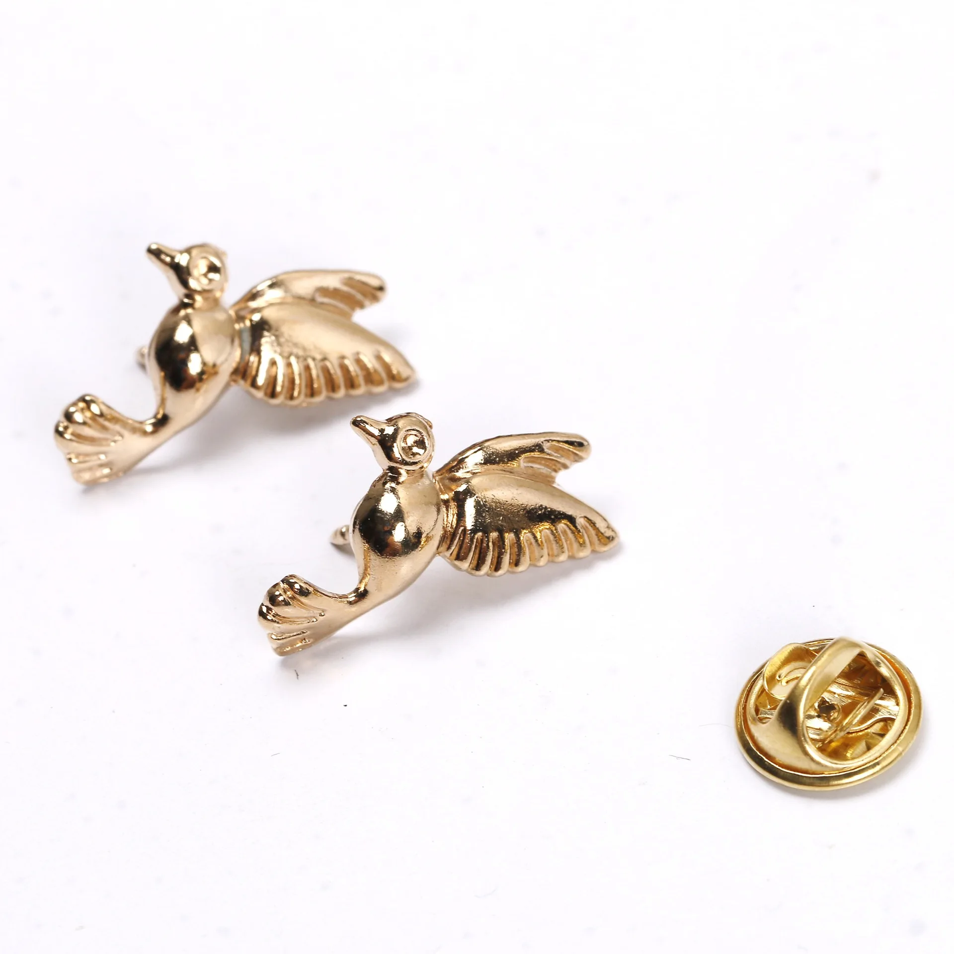 12Pairs=24 Pcs/Lot Animal Badge Pin Birds Brooch For Women Lady Classical Fashion Accessories
