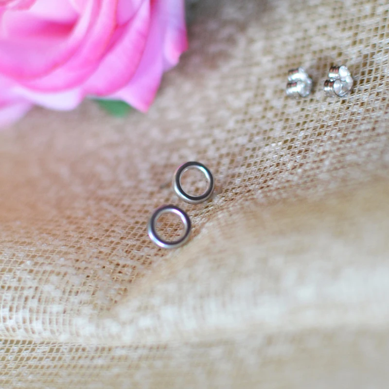 e-Manco Ladies Small Round Safety Pin Earrings women Stainless Steel Earrings Trending Ear Ring Studs Jewelry