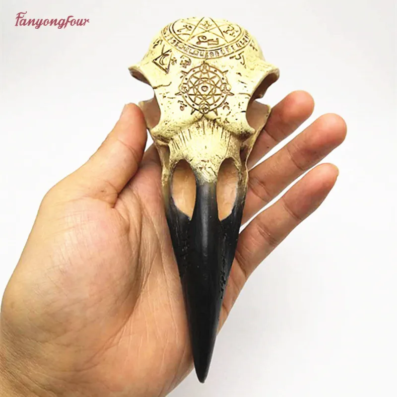 

Silicone Mold Fear Crow Skull Cake Decorating Tool Suitable for Baking Chocolate Food Mold DIY Gypsum Cement Mold