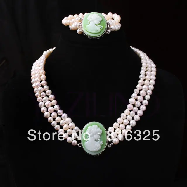 

FREE SHIPPINGQueen cameo 7-8MM diameter Fresh Water pearl 3 pave Premier Bracelet Necklace Set (A0423)