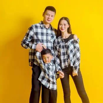 

Mother Son Outfits 2018 Winter Mother and Daughter Clothes Sweatshirt Family Clothing Baby Girls Hoodie Plaid Shirts Blouse