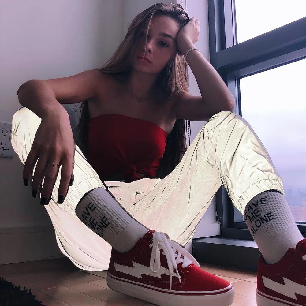 2019 New Fashion Reflective Pants Casual Hip Hop Elastic Waist Nine Pants Ladies Fashion Beam Foot Harem Reflective Trousers 2019 New Fashion Reflective Pants Casual Hip Hop Elastic Waist Nine Pants Ladies Fashion Beam Foot Harem Reflective Trousers