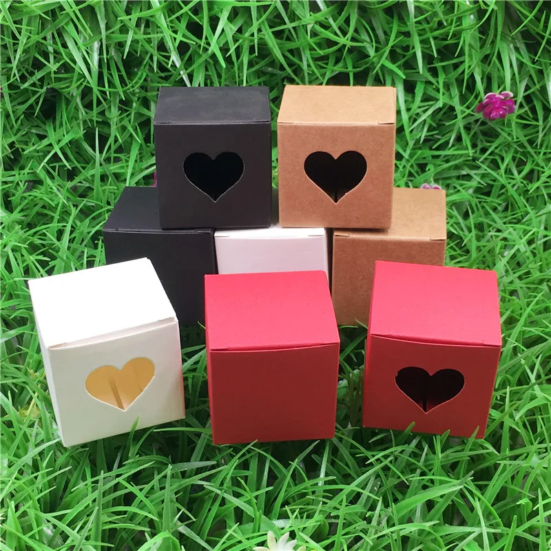 

5x5x5cm Packaging Paper Box Cube Multiple Colors With Heart Hollow Box Cases For Wedding Party Decoration Gift Boxes 10Pcs/Lot
