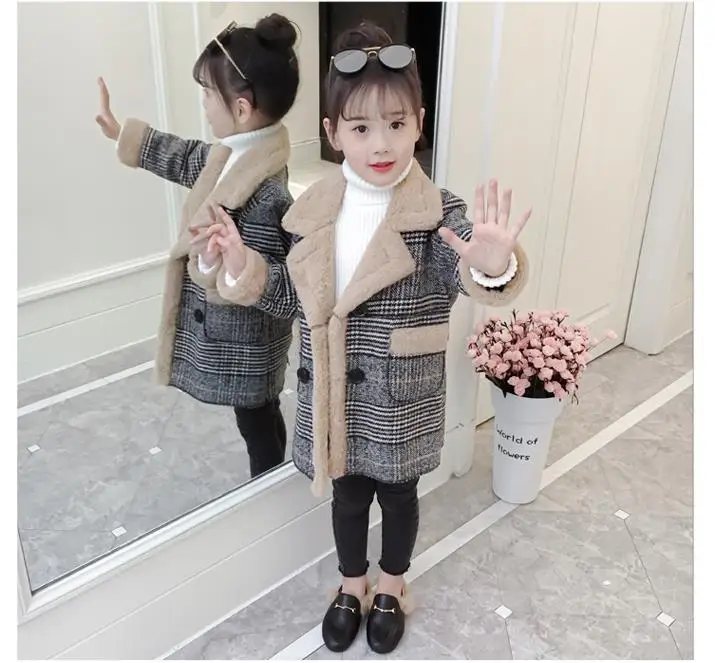 

Girl's thick comfortable lovely coat 3