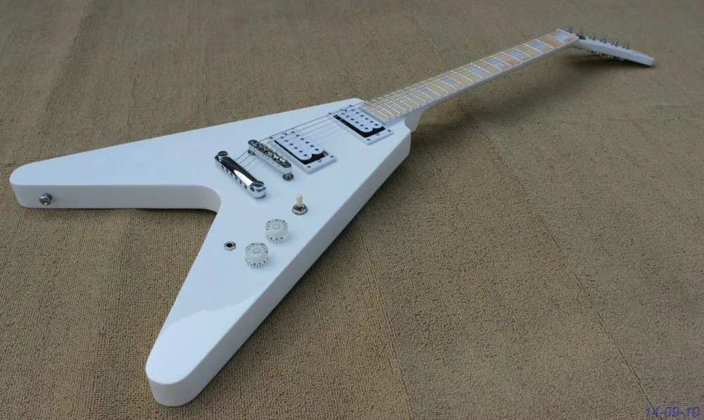 

Best V shape Electric guitar solid white finished maple fingerboard,white block inlay,chrome parts,Real photo shows