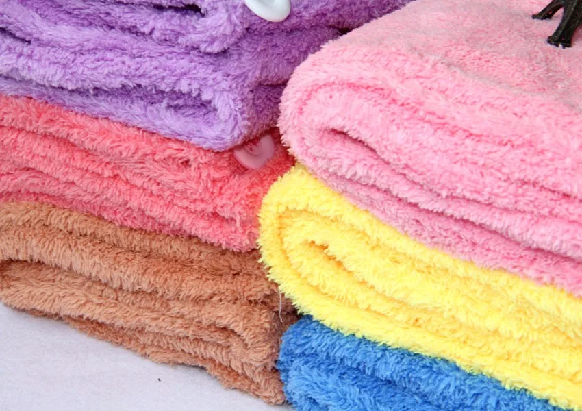 2370036833_516548561