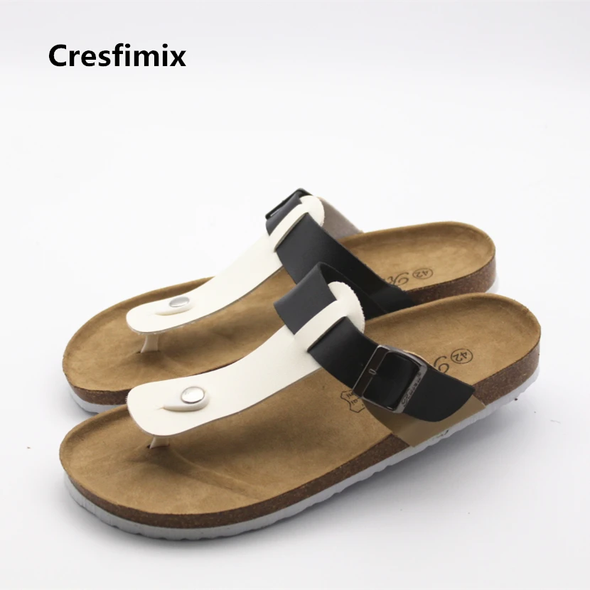 

Man's Fashion White Pu Leather Beach Flip Flops Men Cool Comfortable Anti Skid Flip Flops Cool Slippers Pantoufles Hommes G473