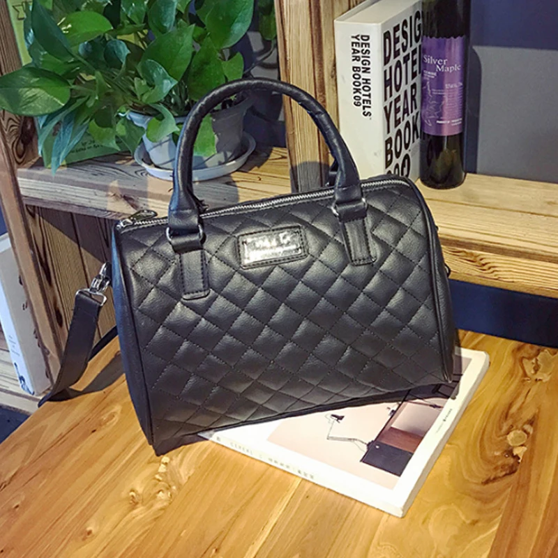 

Women Bag Fashion Women Messenger Bags Women Shoulder Bag High Quality PU Leather Crossbody Quiled bags