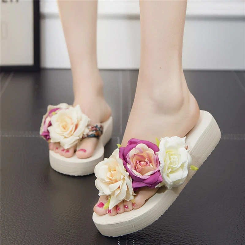 

Women's Summer Bohemian Flowers Beach Slippers Handmade Flip-flops Female Wedges Angle Slippers Flower Indoor Slippers Slides