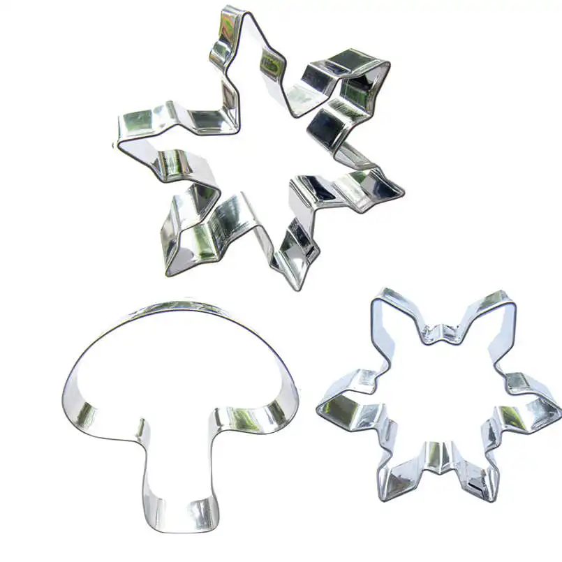 

Sharp angle Snowflakes, Snowflakes, Mushroom 3 piece biscuit cutting molds, baking tools, cake decorating soft candy tools.