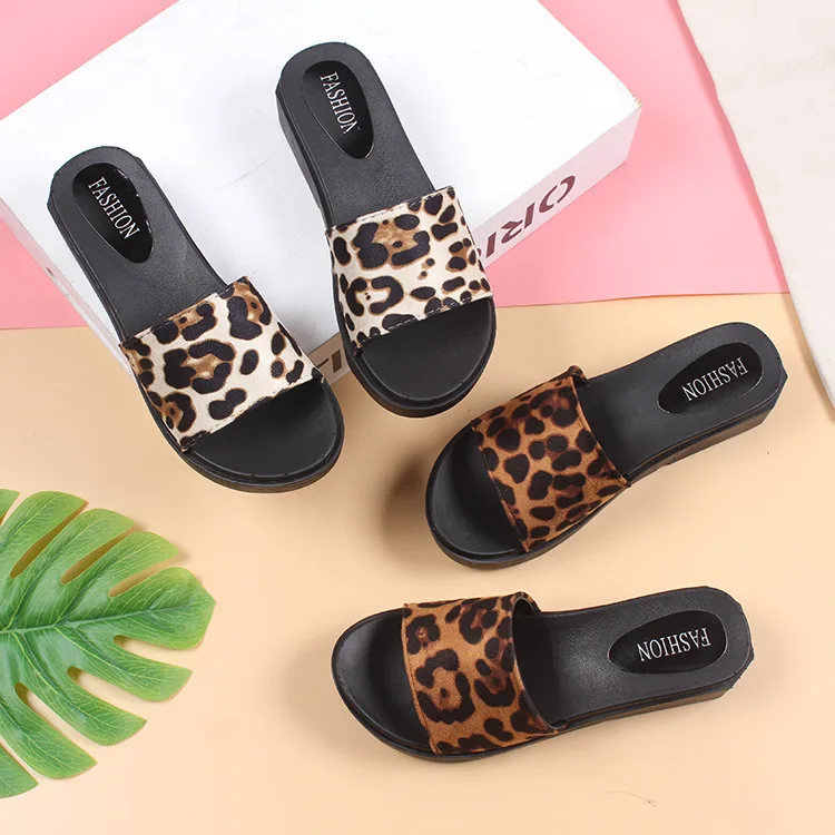 

EABXZ net red lady tide Summer comfortable cool drag out fashion leopard print retro outside wearing flat bottom word slippers