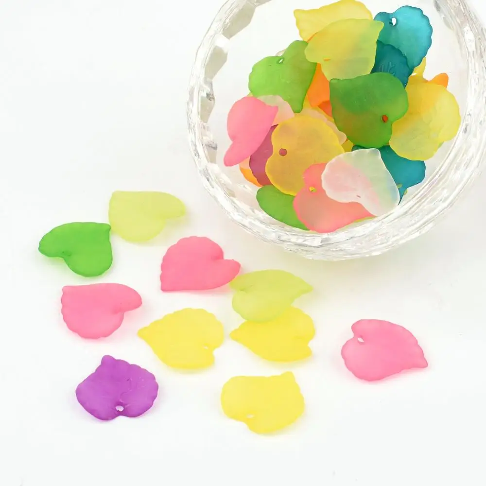 

50pcs Mixed Transparent Leaf Acrylic Beads, Forsted, Colorabout 16mm long, 15mm wide, 2mm thick, hole: 1.2mm