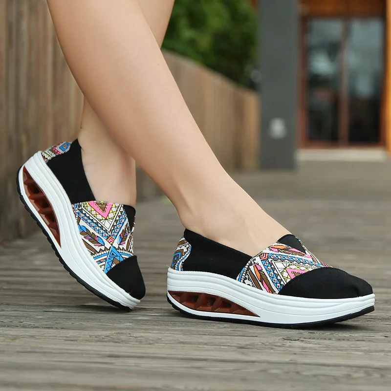 sreeleathers ladies canvas shoes