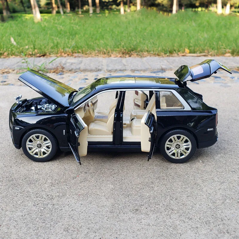 1:24 Масштаб Rolls Royce Cullinan литье под давлением игрушечные машинки горячие колеса металлическая модель автомобиля мини автомобильная дорога подарки на день рождения для детей