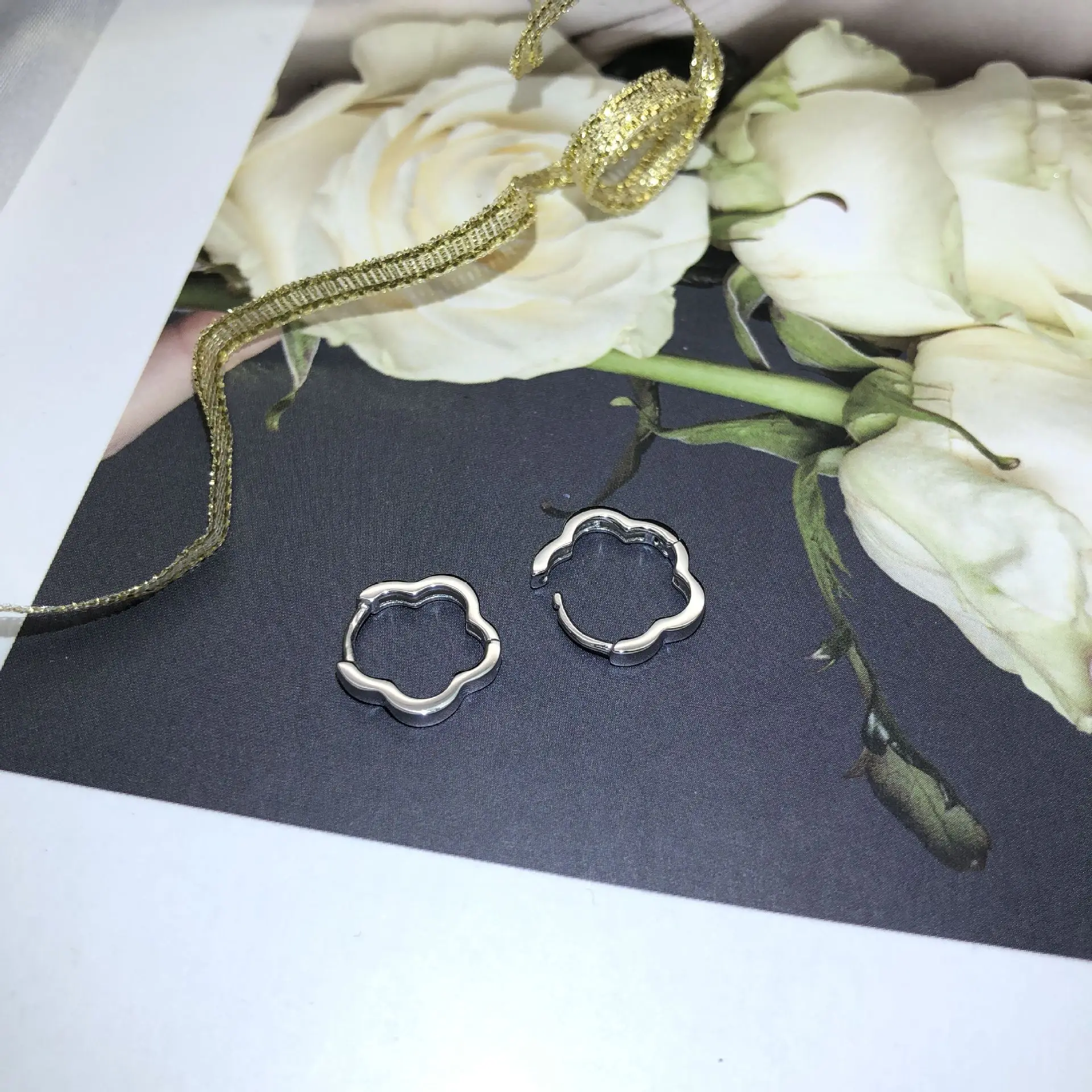 Серьги кольца с цветком 100% Стерлинговое Серебро 925 пробы ювелирные изделия