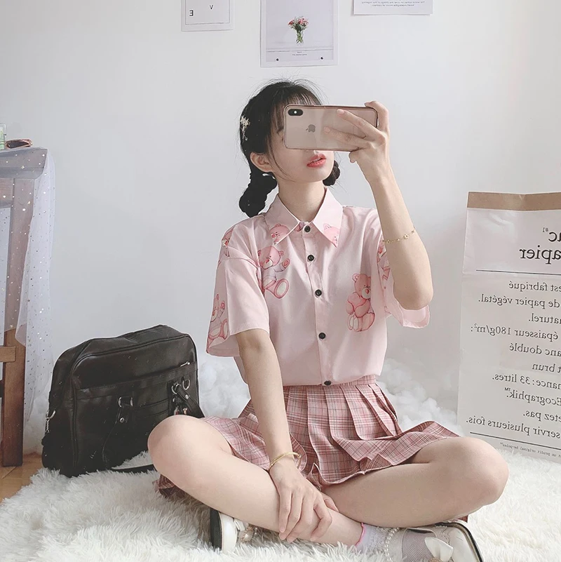 Милая рубашка с коротким рукавом принтом медведя женские летние рубашки Kawaii Ulzzang