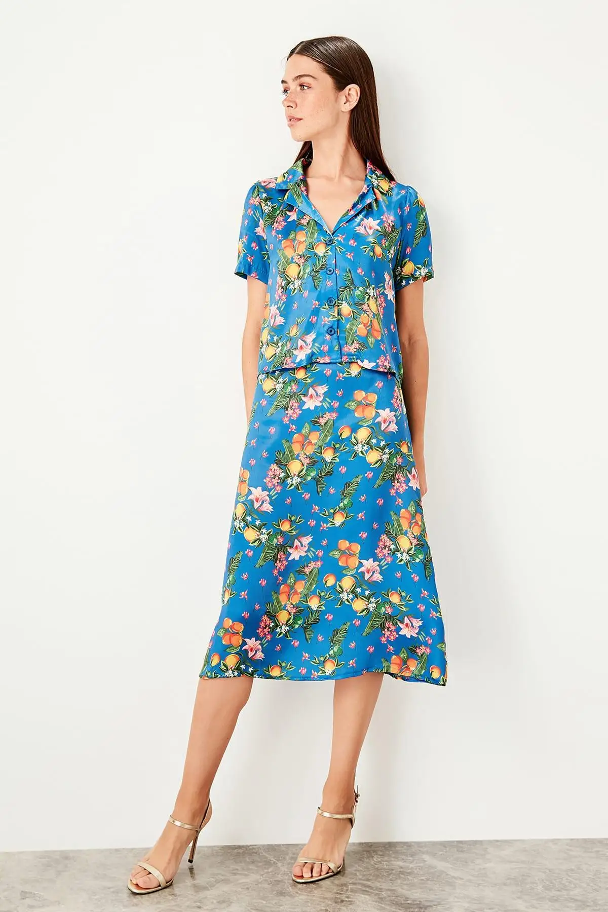 

Trendyol Blue Print Skirt TWOSS19XM0256