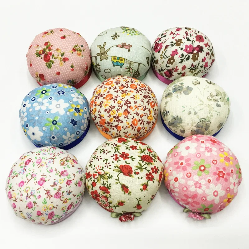 

1PCS Needle Cushion Printed Floral Pattern Fabric Cover / Accessory Tools for DIY Sewing / Needlework