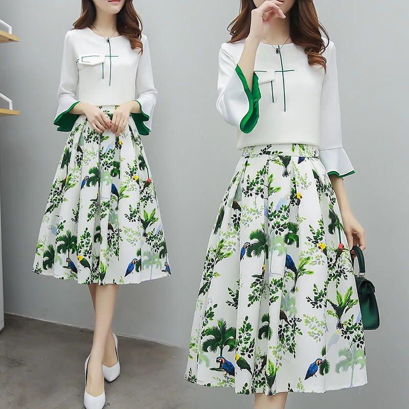 Nova Moda Primavera Verão Roupas Manga Três quartos das Mulheres O pescoço vestido de Chiffon de Duas Peças Conjuntos de Flores Impressão das Mulheres define Feminino