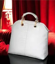 European Luxury crocodile pattern women messenger bags High quality Pu women bag evening bag noble princess women messenger bags