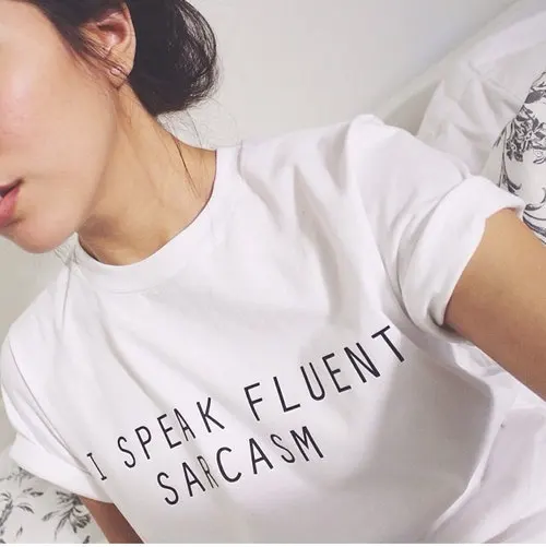 Dámské tričko Funny T-shirt White Parody I Speak Fluent Sarcasm Móda Americké tričko Žena Tee Tops Street