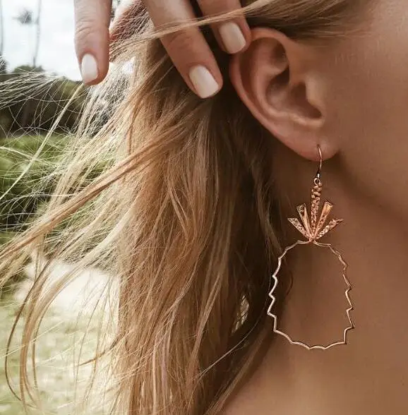 

Vintage Jewelry Pineapple Earrings For Women Hollow Fruit Retro Drop Earrings Personality Accessories Boho Statement Jewelry