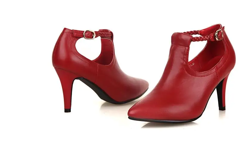 

Snow Yerkang Spring and Autumn New leather fine heels professional pointed female deep mouth shoes.