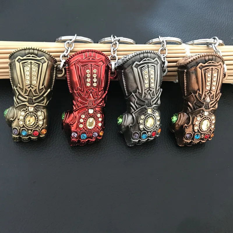 

Avengers 4 Endgame Thanos Glove Design Infinity Gauntlet Alloy Key Chains Keychain Keyring For Halloween Party Cosplay