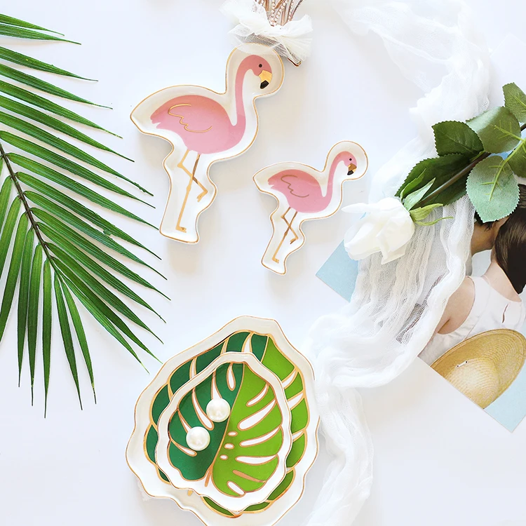 Ceramic Dessert Plates Small Donut Flamingo and Monstera Decorative Porcelain Dish Candy Fruit Jewelry Storage Tray