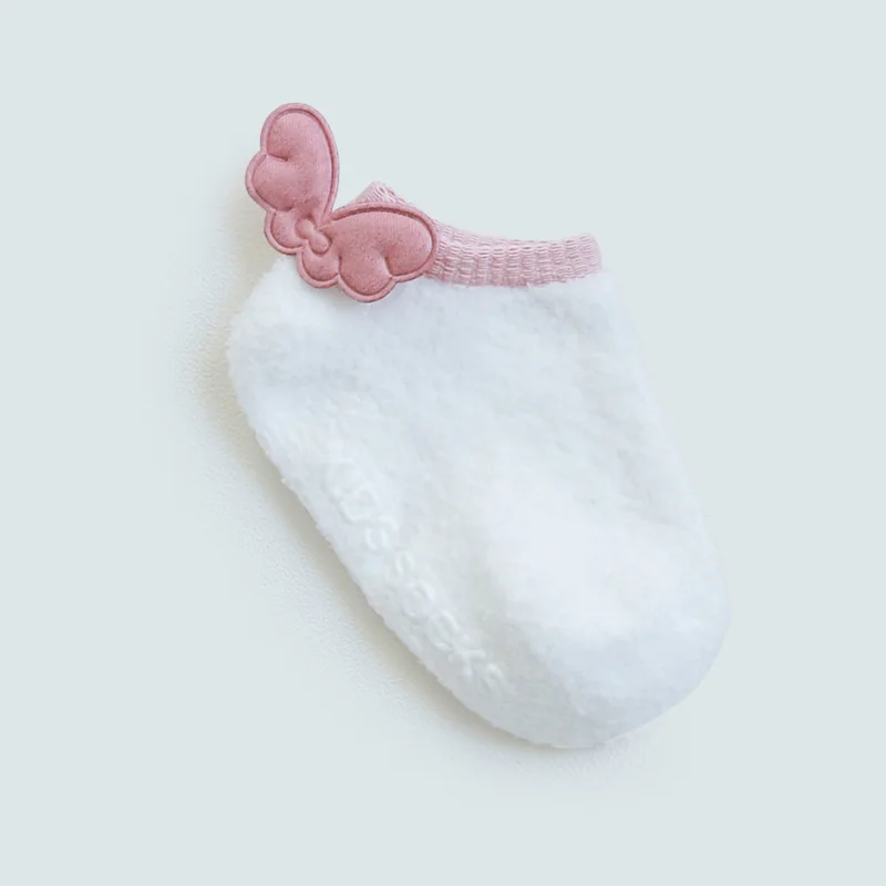 Newborn Anti Slip Socks Newborn Baby Socks Girls Coral fleece Angel Wings Short Floor Socks Solid Infant Clothing Accessories